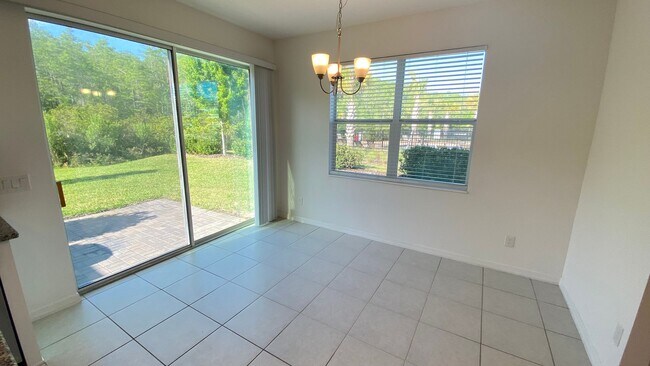 Building Photo - 3BD/2.5BA Town Home in Sawgrass Landing In...