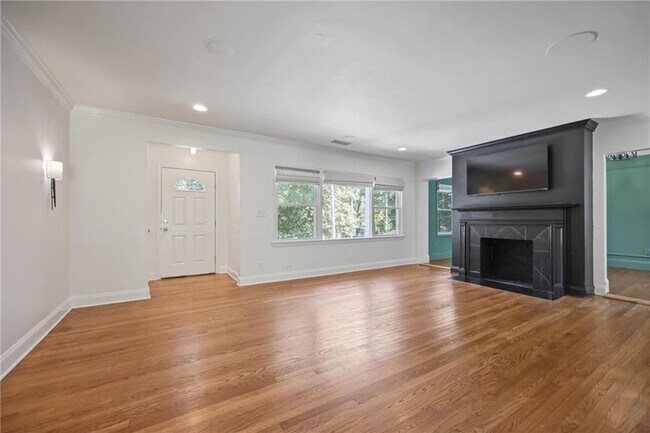 Foto del edificio - 2134 Beecher Cir SW