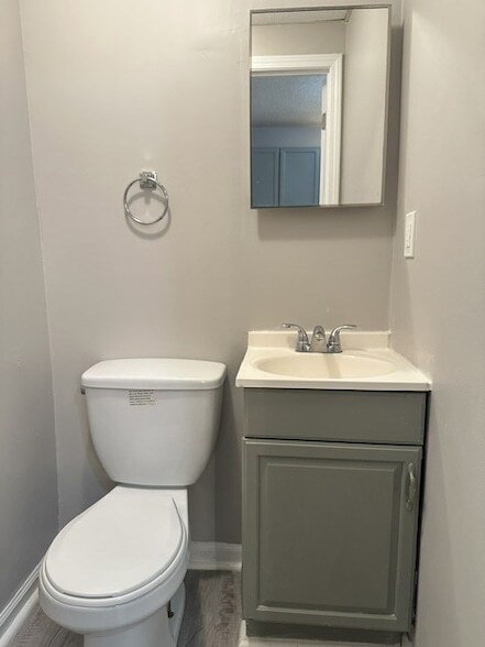 Foto del edificio - 1706 37th St NE