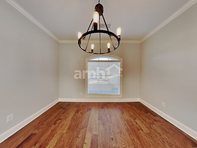 Foto del edificio - 4231 Vineyard Dr