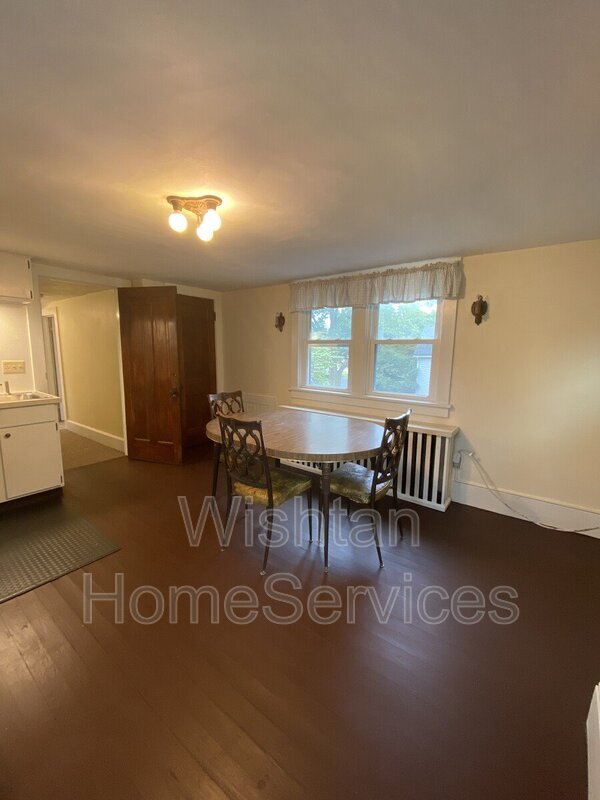 Foto principal - 525 S Lafayette St