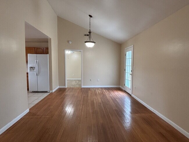 Foto del edificio - 115 Aylesbury Rd