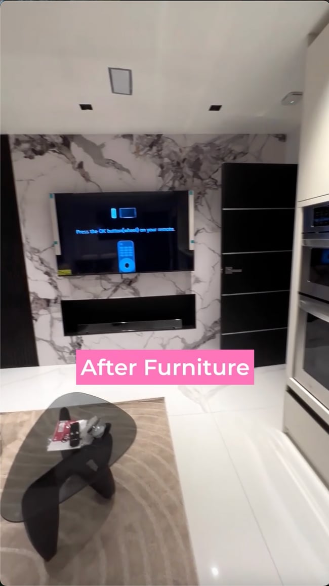 Building Photo - 13647 Darvalle St