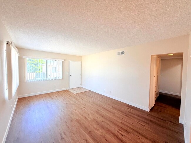 Building Photo - 11185 Carson Dr