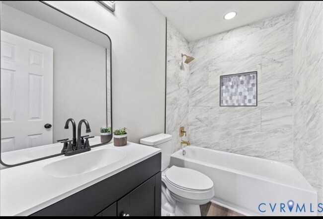 Foto del edificio - 1348 Rome St