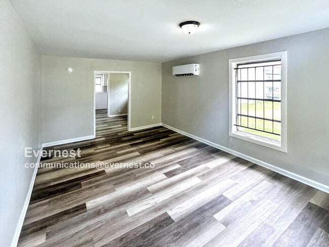 Building Photo - 3117 44th Terrace N