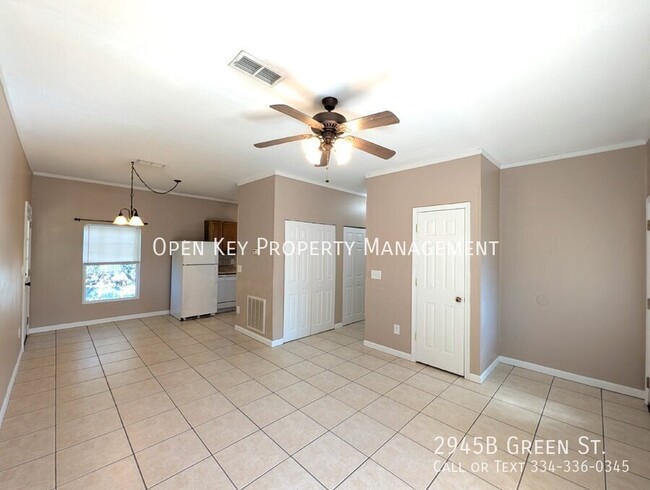 Building Photo - Well-kept 2-bedroom apartment in Marianna!