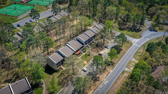 Foto del edificio - 601 Dave Creek Pkwy