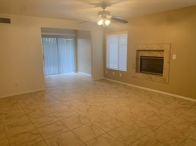 Building Photo - 8980 E Speedway Blvd