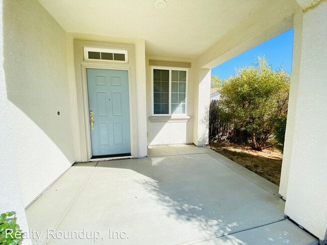 Building Photo - 4 br, 2.5 bath House - 9985 Sienna Ct