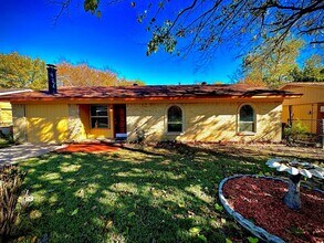 Building Photo - 1528 Angel Fire Dr