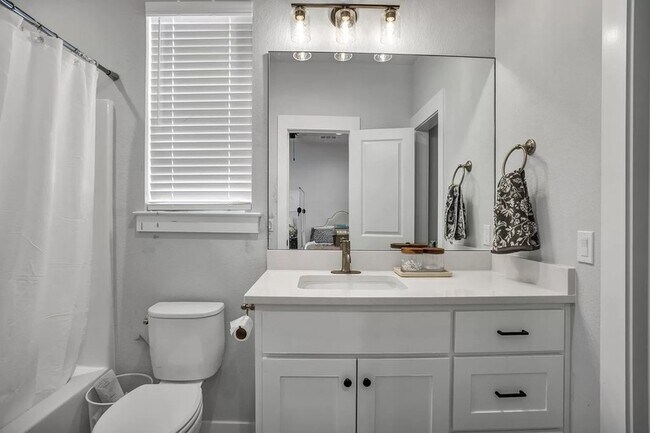 Foto del edificio - 2318 S 4th St