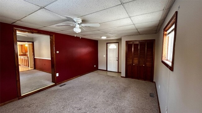 Building Photo - 98 Richard St