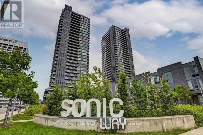 Photo du bâtiment - 6-2916 Sonic Way