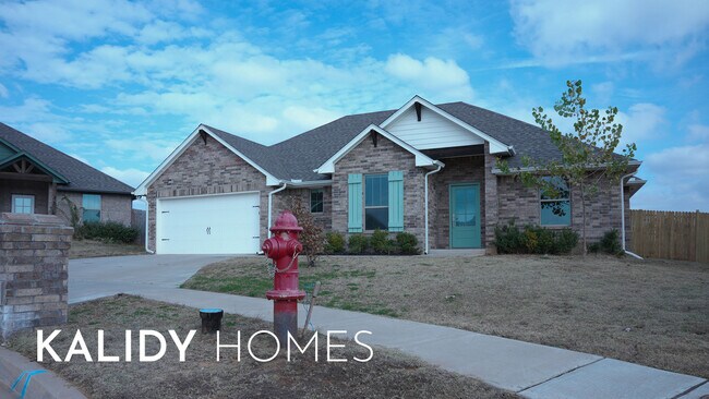 Building Photo - 5216 Bing Cir