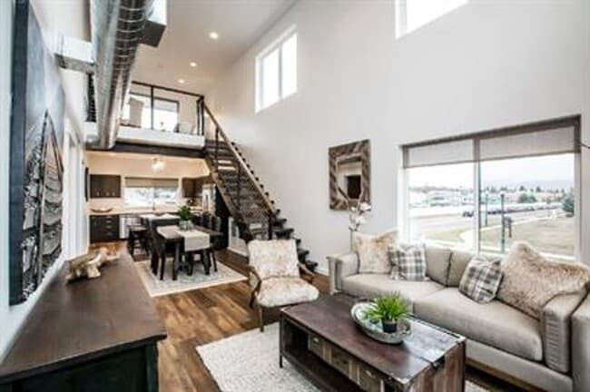 Foto del edificio - Unfurnished Whitefish Home