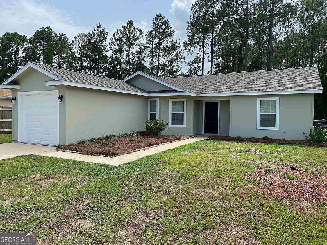 Foto principal - 213 Aidan Ct