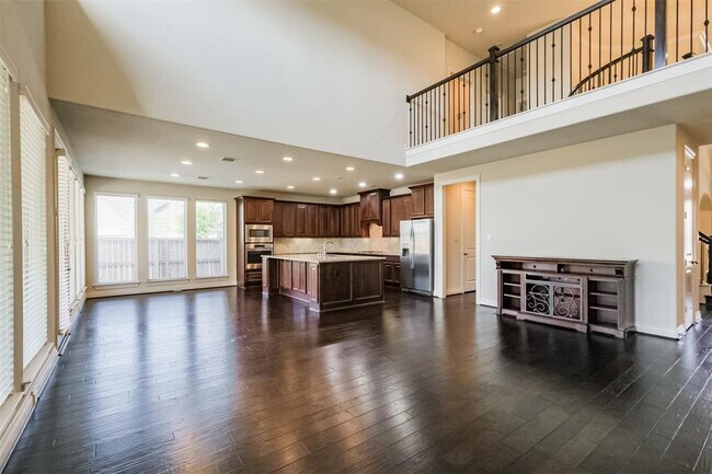 Building Photo - 27715 Sierra Willow Way