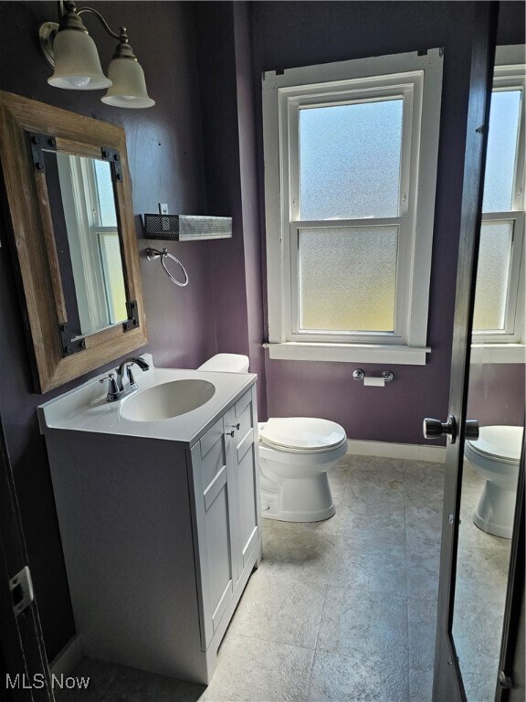 Building Photo - 637 Nold Ave