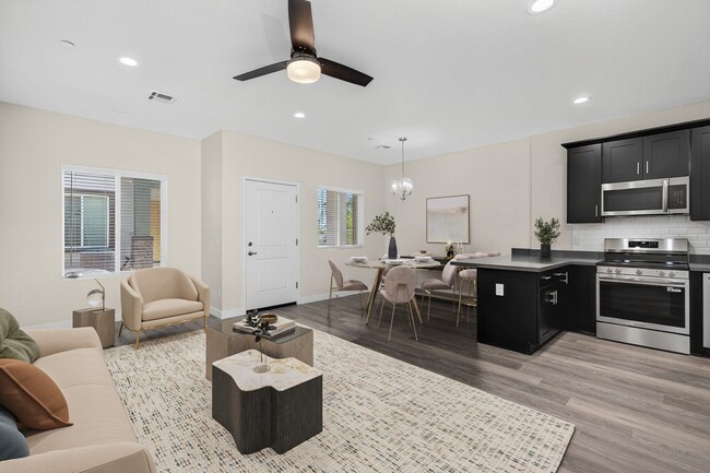 Sombras LR-DR.jpg - South Mountain Shadows