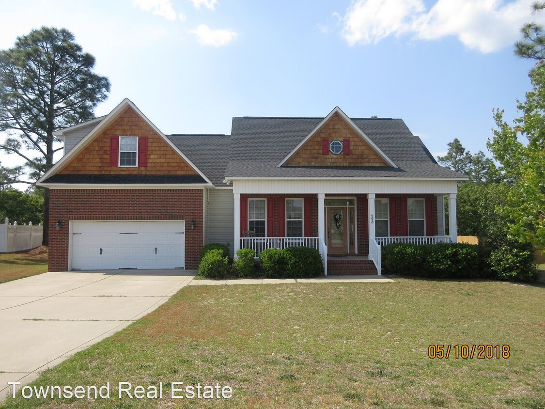 Foto principal - 4 br, 3 bath House - 223 Wood Point Dr