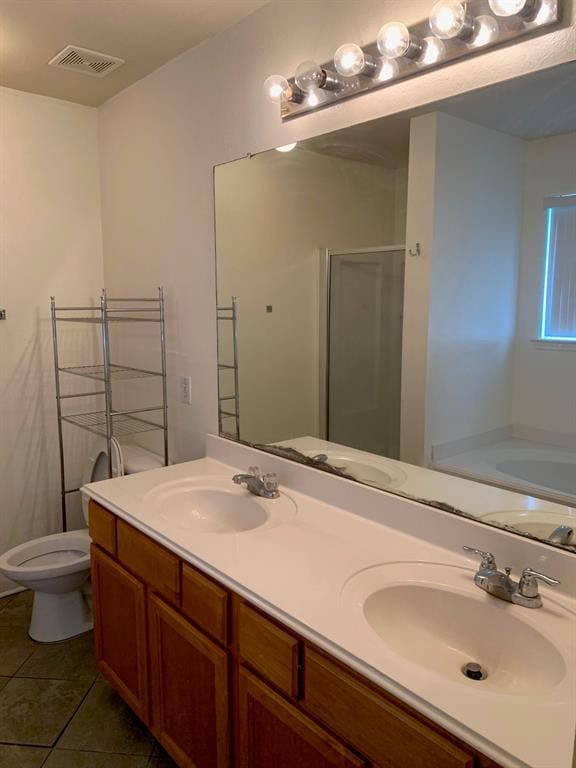Building Photo - 1502 Palcio Real Dr
