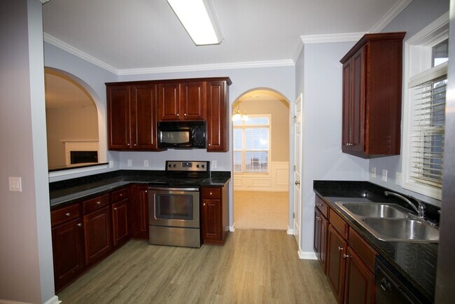 Foto del edificio - 7897 The Lakes Point