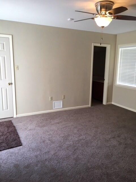 Building Photo - Beautiful Home in Hahira, Ga!