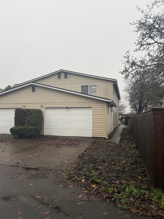 CL2622-2624 - CL2622-2624 Apartment