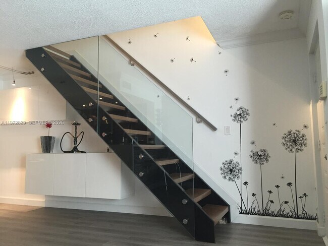 Foto del edificio - 665 NW 85th Pl