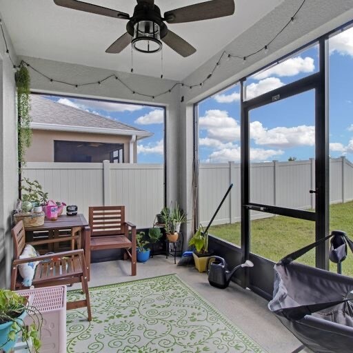 Foto del edificio - 5742 Siltstone St