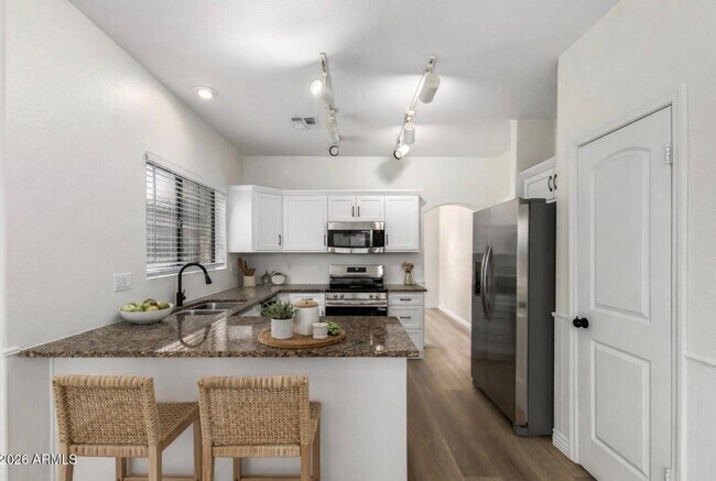 Foto del edificio - 8782 W Shaw Butte Dr