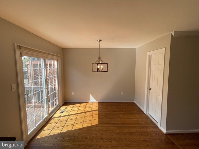 Building Photo - 6259 Traci Joyce Ln