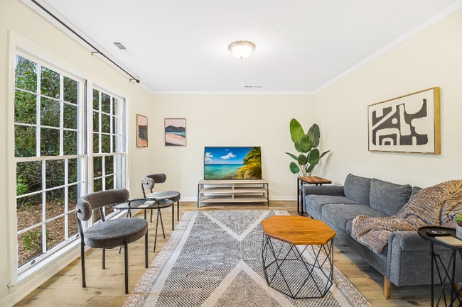 Foto del edificio - 1408 N Cherokee Ave