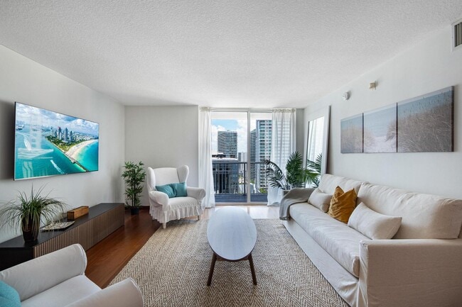 Photo - 1200 Brickell Bay Dr Apartment