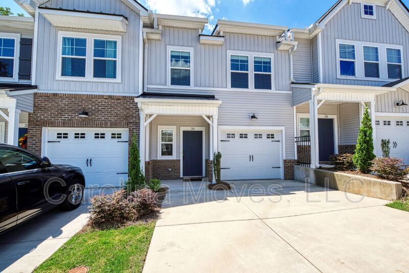 Foto principal - 26 Jaycee Ct