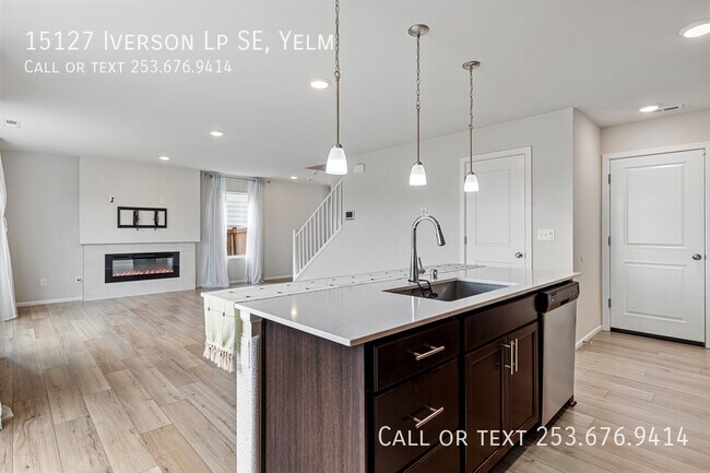 Foto del edificio - 15127 Iverson Lp SE