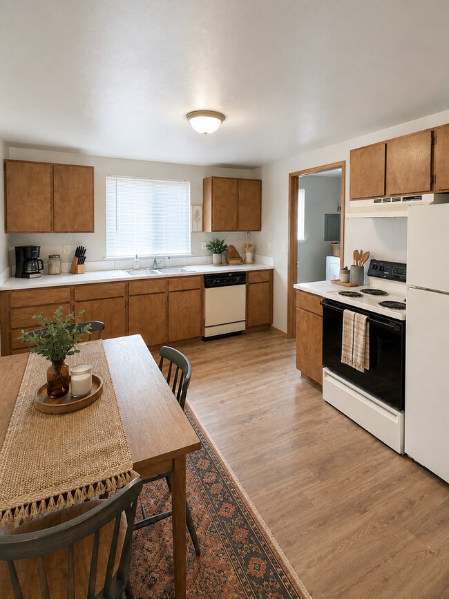 Foto del edificio - No Shared Laundry Here—Washer & Dryer Included!