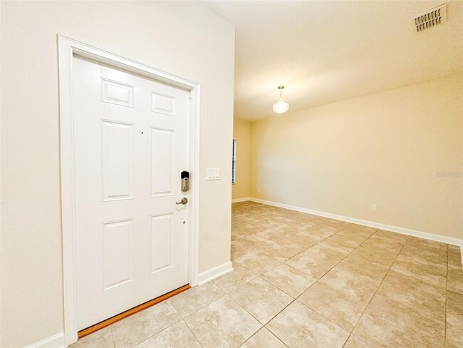 Foto del edificio - 15149 Night Heron Dr
