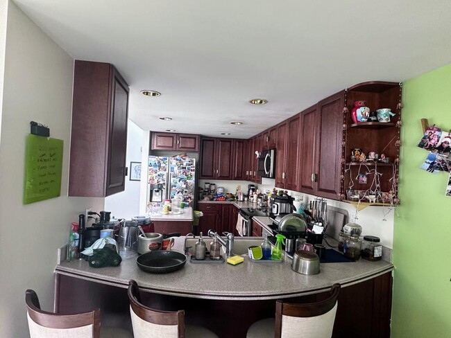 Large Kitchen Space - 2125 Westlake Ave N