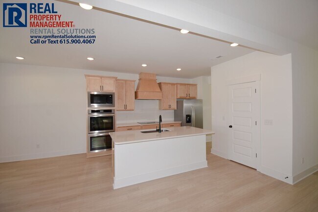 Building Photo - Gorgeous 3 bd home in Murfreesboro off of Veterans Pkwy. Loft and Office!
