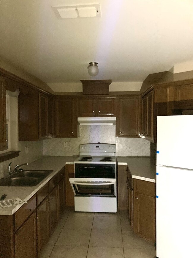 Foto del edificio - 1405 Adela Dr