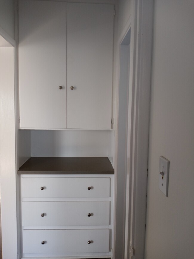 Hall linen cabinets and new quartz counter - 2711 Euclid St