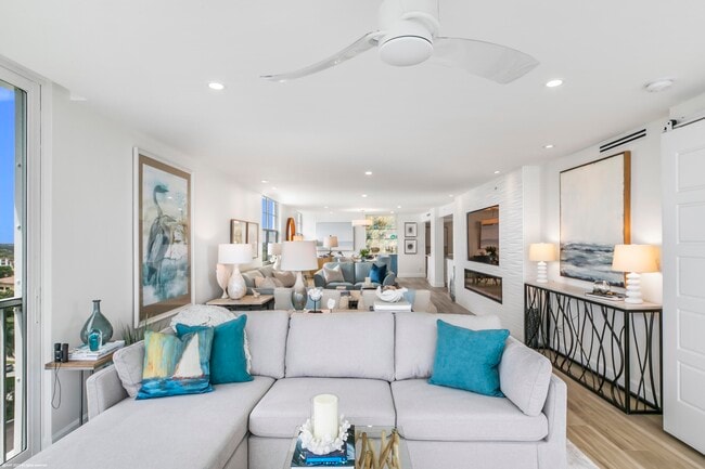Building Photo - 840 Ocean Dr