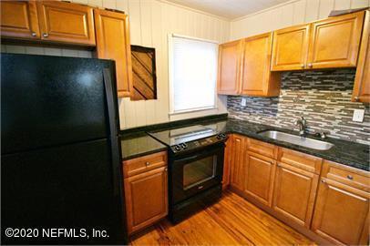 Primary Photo - 3513 Valencia Rd
