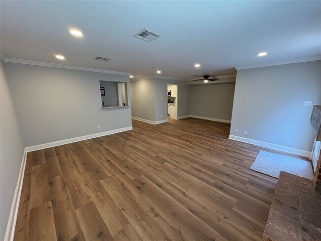Foto del edificio - 14321 Still Meadow Dr