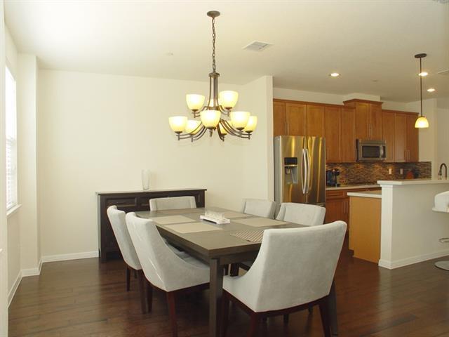 Building Photo - 3936 Amberwood Dr