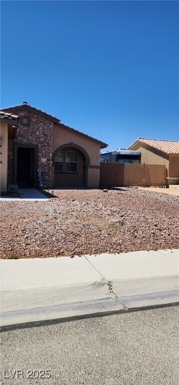 Foto del edificio - 5819 Badlands Ln