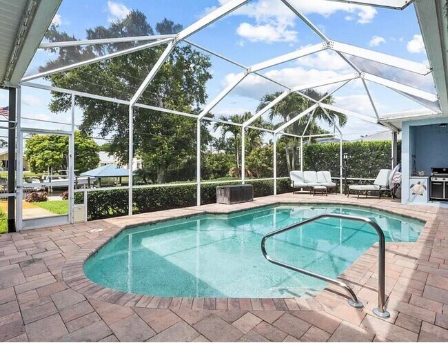 Foto del edificio - 512 SW South Carolina Dr