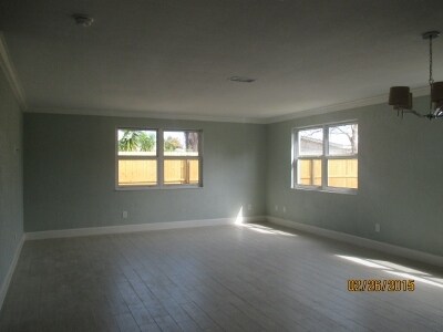 Building Photo - 58 Fairway Dr
